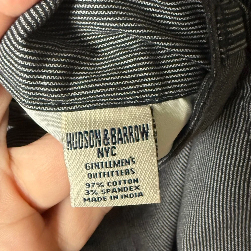 Hudson & Barrow Men's Chino Shorts Navy Pinstripe Stretch Size 40 NWOT
